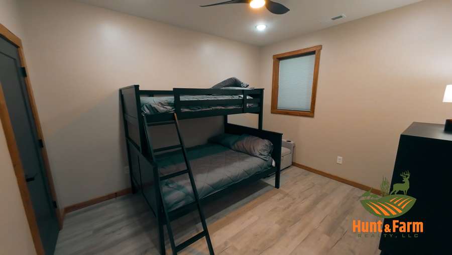 Still 2025-11-29 081237_1.97.7.jpg